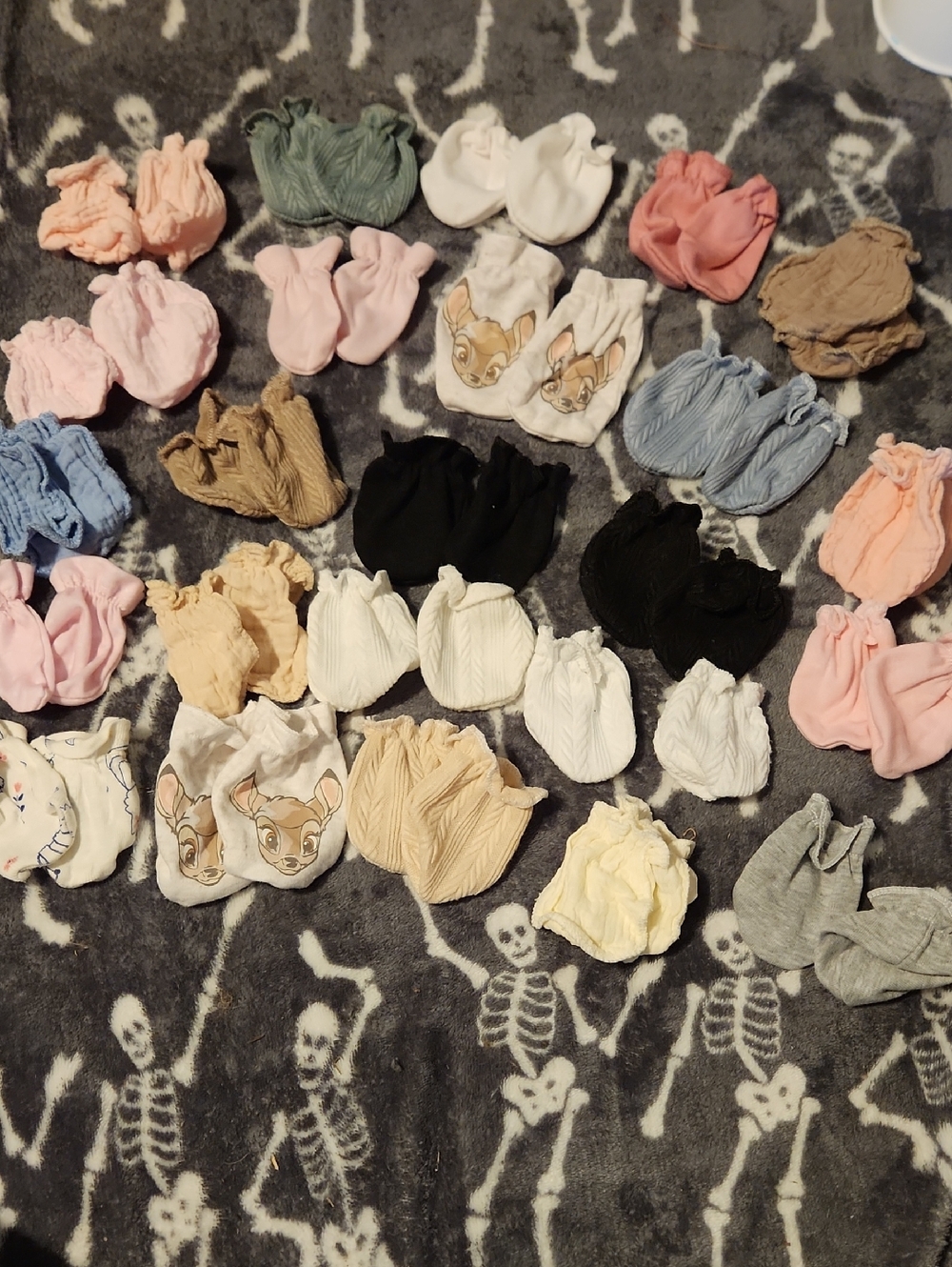 Lot of Baby Mittens Mixed Pastel Colors